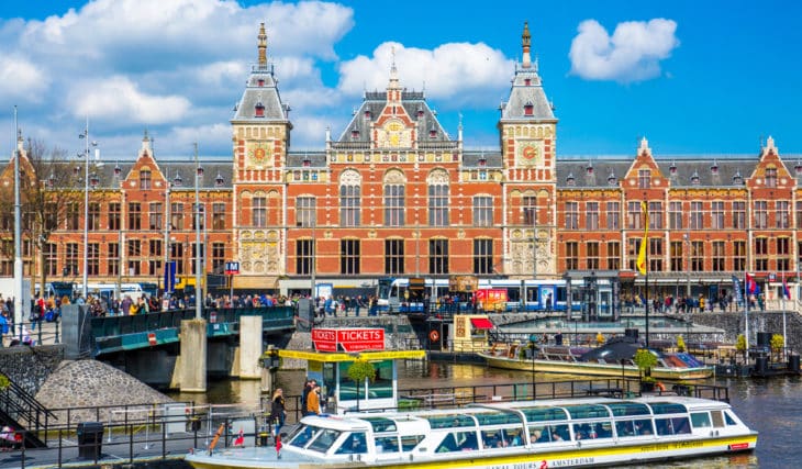 Amsterdam’s Innovative Underwater Bike Parking Spots Have Opened