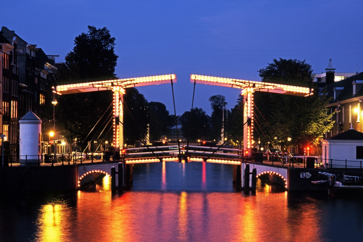 Places to propose in Amsterdam